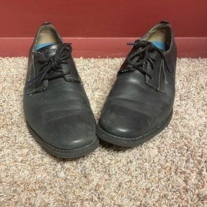 Hush puppies used shoes